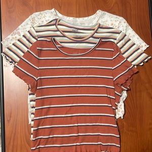 Cute American Eagle and Hollister Baby Tees